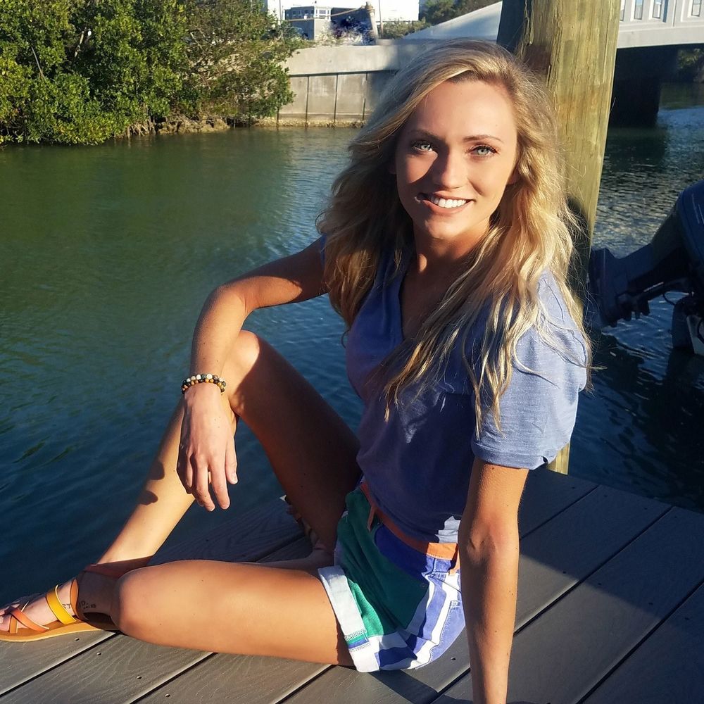 Meet your Posher, Brooke